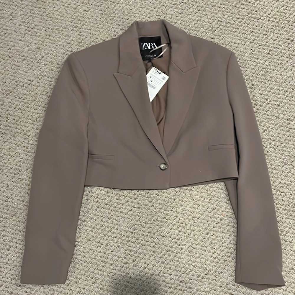 ZARA CROPPED BLAZER new tags on